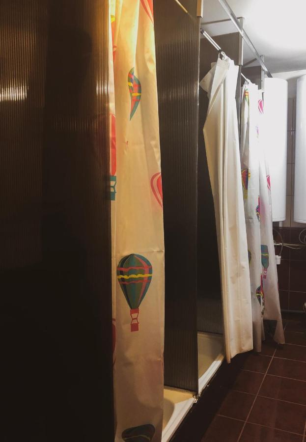 Whole Basement Former Pub3 For Bachelor / Bachelorette Party บูดาเปสต์ ภายนอก รูปภาพ