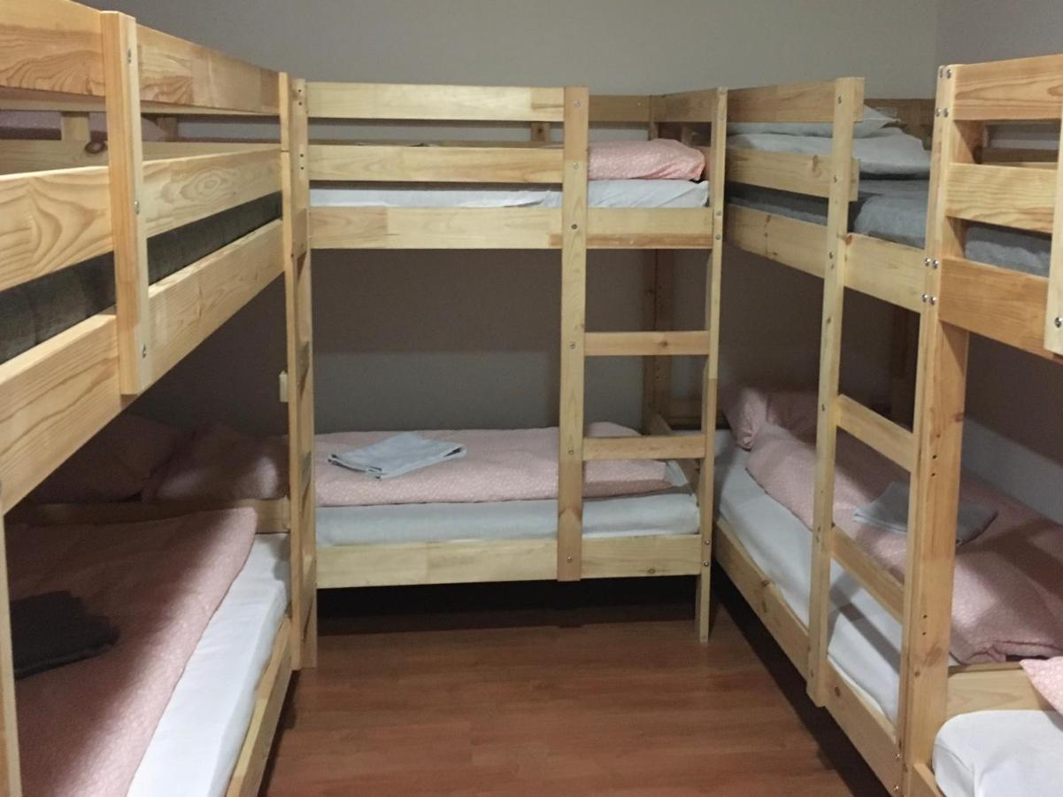 Whole Basement Former Pub3 For Bachelor / Bachelorette Party บูดาเปสต์ ภายนอก รูปภาพ