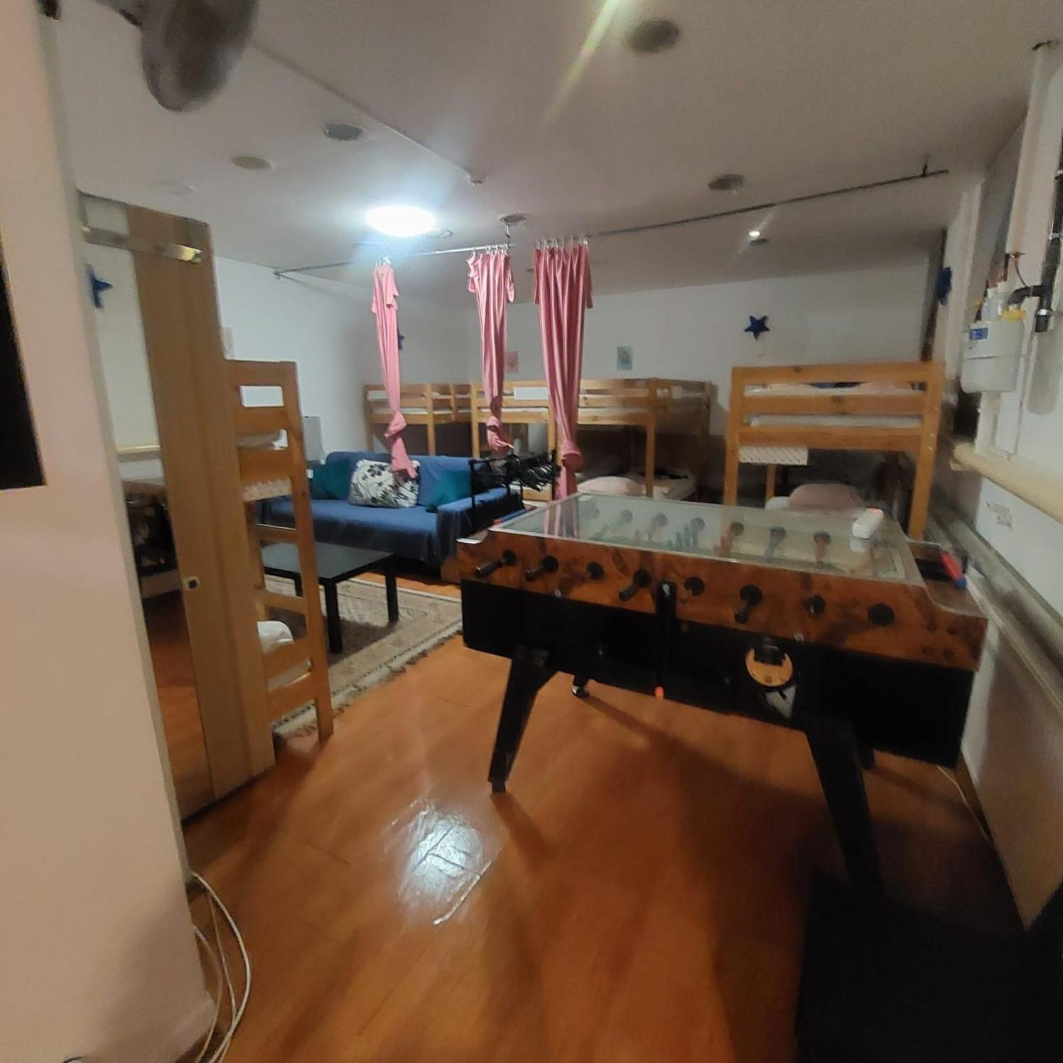 Whole Basement Former Pub3 For Bachelor / Bachelorette Party บูดาเปสต์ ภายนอก รูปภาพ